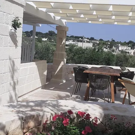 Holiday Home Cosimo Locorotondo Exterior photo